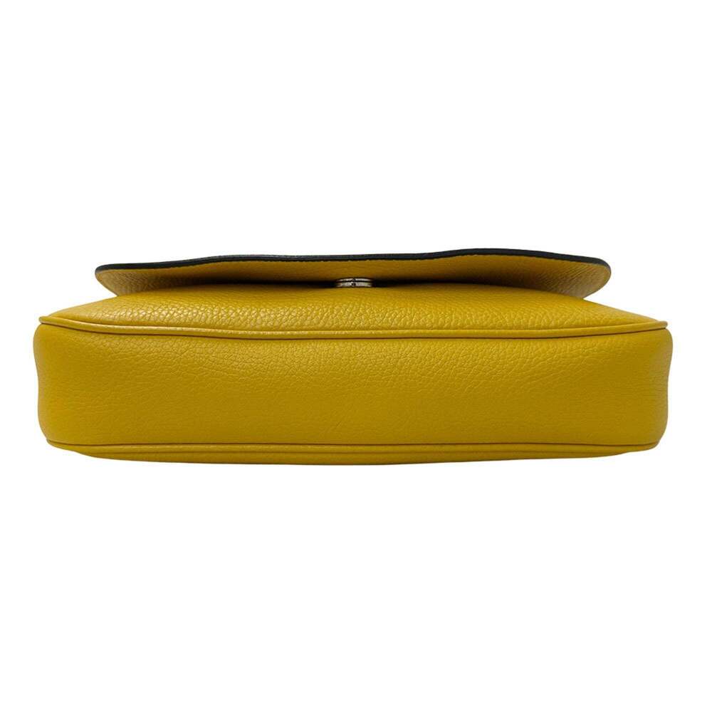 GUCCI Authentic Yellow Leather Shoulder Bag - Picture 3 of 14